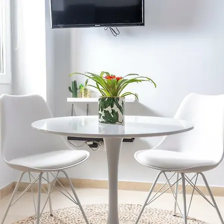 Apartment Golden Cactus C19 Thessaloniki